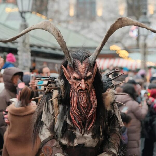 unterschied krampus perchten